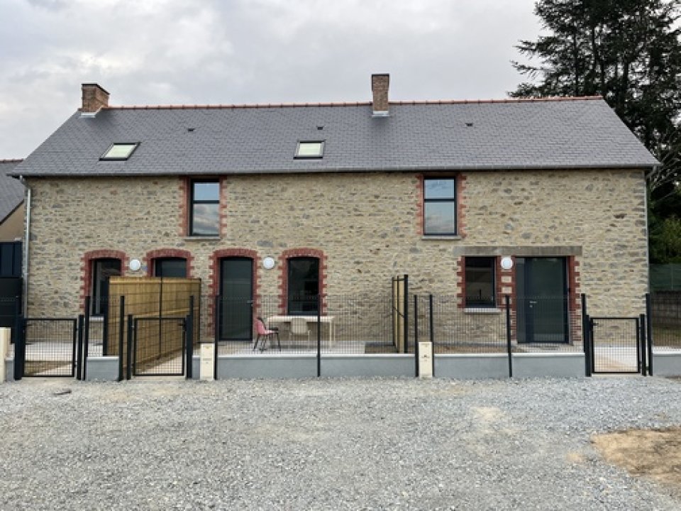 LE TAILLIS: REINVENTER LE CENTRE BOURG AVEC AUDAUCE ET RESPECT