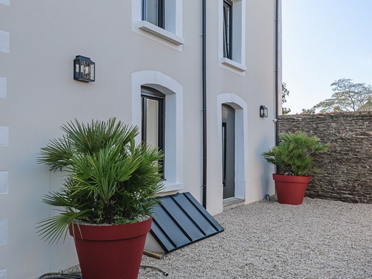 Contrastes, patrimoine urbain  & extension bucolique ouverte sur le jardin - 5