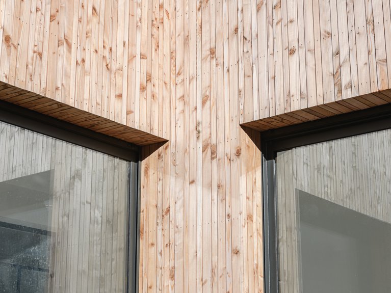 Contrastes, patrimoine urbain  & extension bucolique ouverte sur le jardin - 10