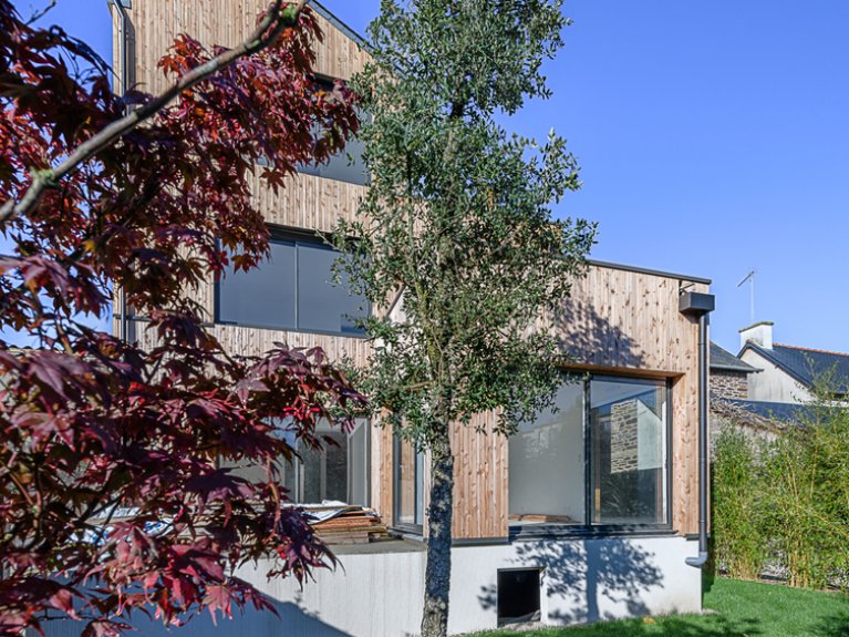 Contrastes, patrimoine urbain  & extension bucolique ouverte sur le jardin - 9