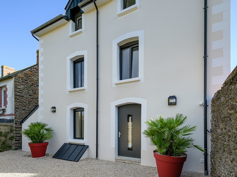 Contrastes, patrimoine urbain  & extension bucolique ouverte sur le jardin - 1