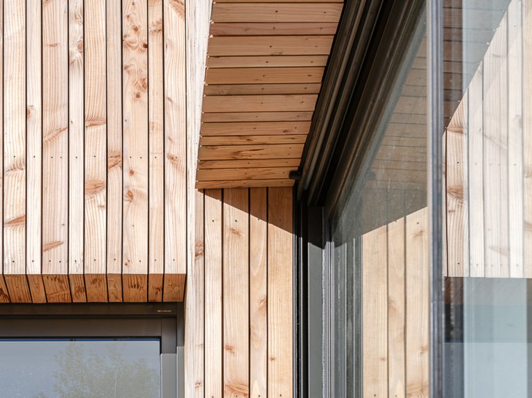 Contrastes, patrimoine urbain  & extension bucolique ouverte sur le jardin - 17